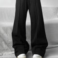Figure Flattering Drooping Straight Leg Sweatpants